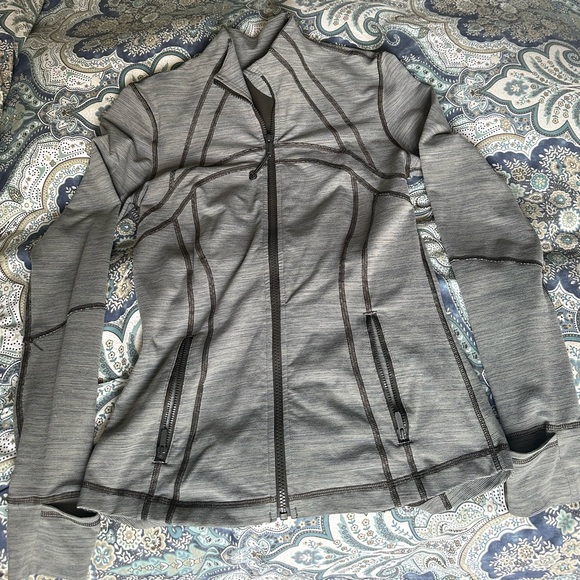 Lululemon Define Jacket - Picture 1 of 3